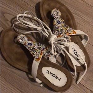 Proxy sandals (white)